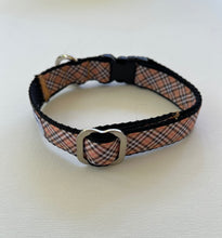 Load image into Gallery viewer, Burberry Look Check Dog Collar