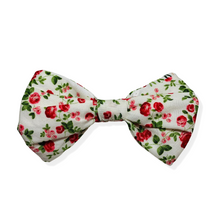 Load image into Gallery viewer, Red Roses On Cream Bow/Bowtie
